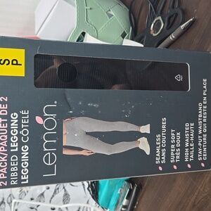 Lemon Size S Black 2 Pack of Seamless Ribbed Leggings